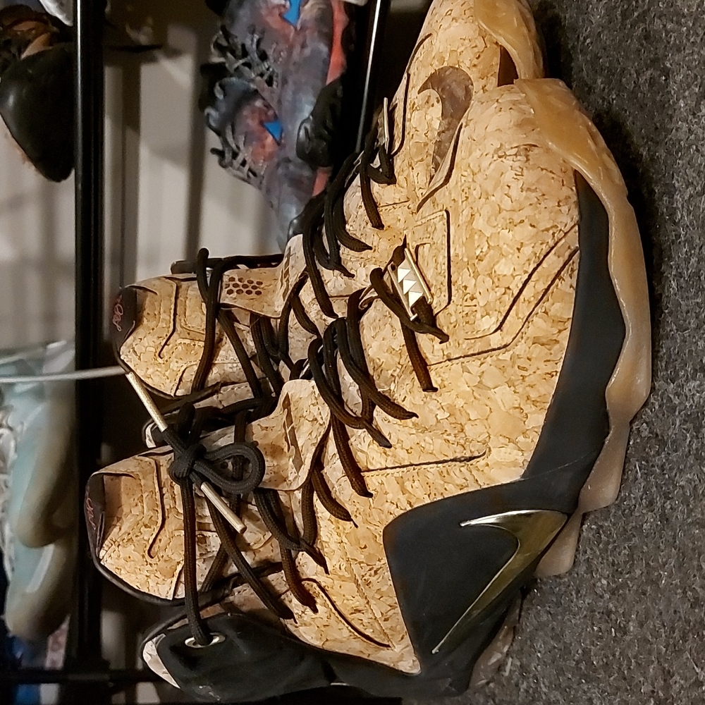 Nike Lebron Zoom Air 12 Cork